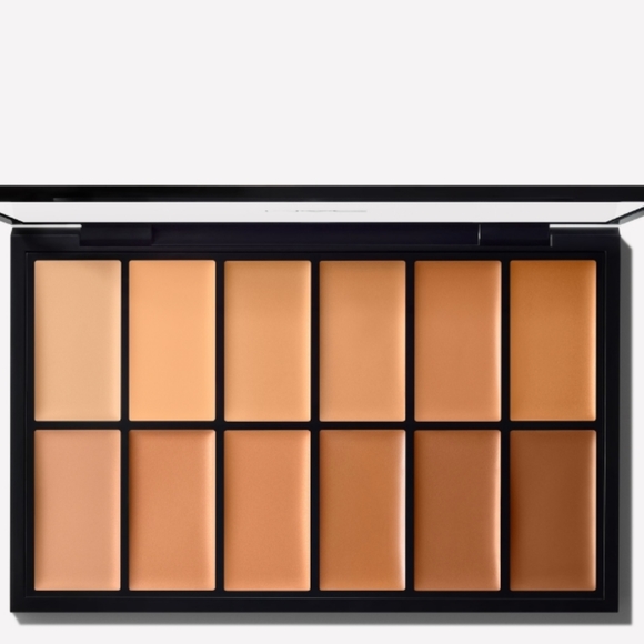MAC Pro Palette Full Coverage Foundation x 12 - Picture 2 of 7